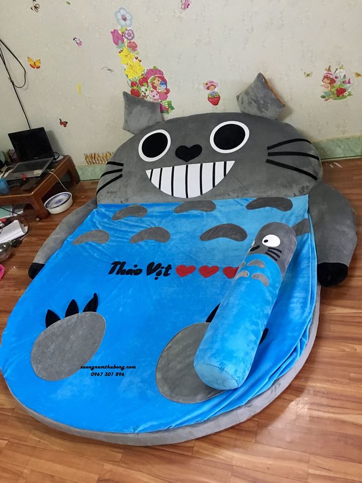 Nệm hình thú Totoro ruột cao su 