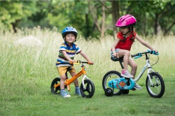 Tác dụng tuyệt vời của xe đạp đối với trẻ em