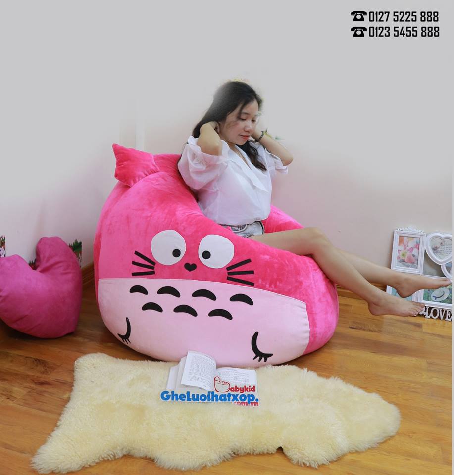 Ghế hạt xốp hình Totoro màu hồng chất nhung GL L128